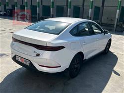 بي واي دي Qin Plus
